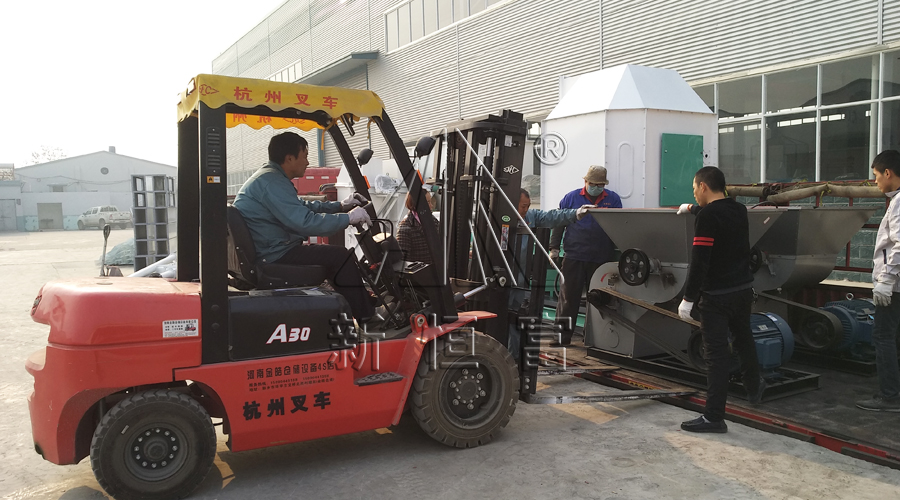 9FQ50-60型多功能粉碎机